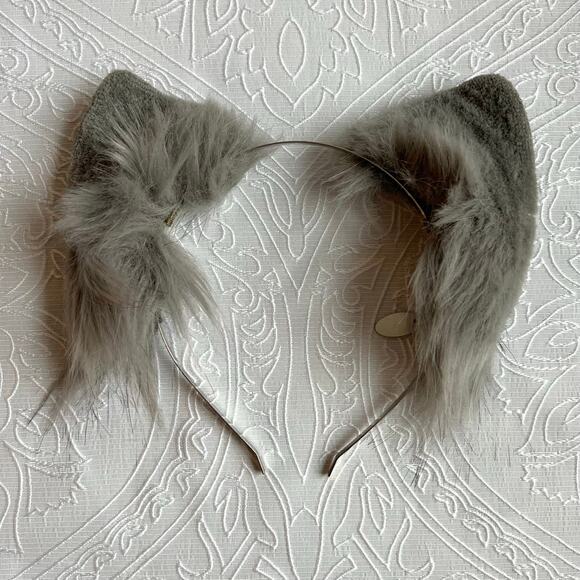Team Catzo Grey Wolf Ears Headband Furry Fursuit Beastars Cosplay - Picture 3 of 3